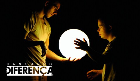 Oficina de Formação - - A Dança Inclusiva e o Dançando com a Diferença